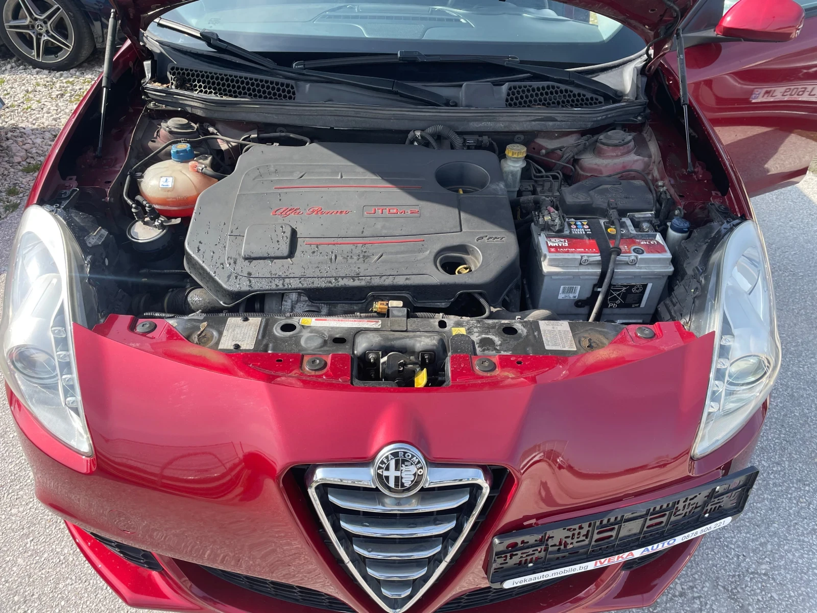 Alfa Romeo Giulietta 1.6 JTDm Top, снимка 15 - Автомобили и джипове - 53708235