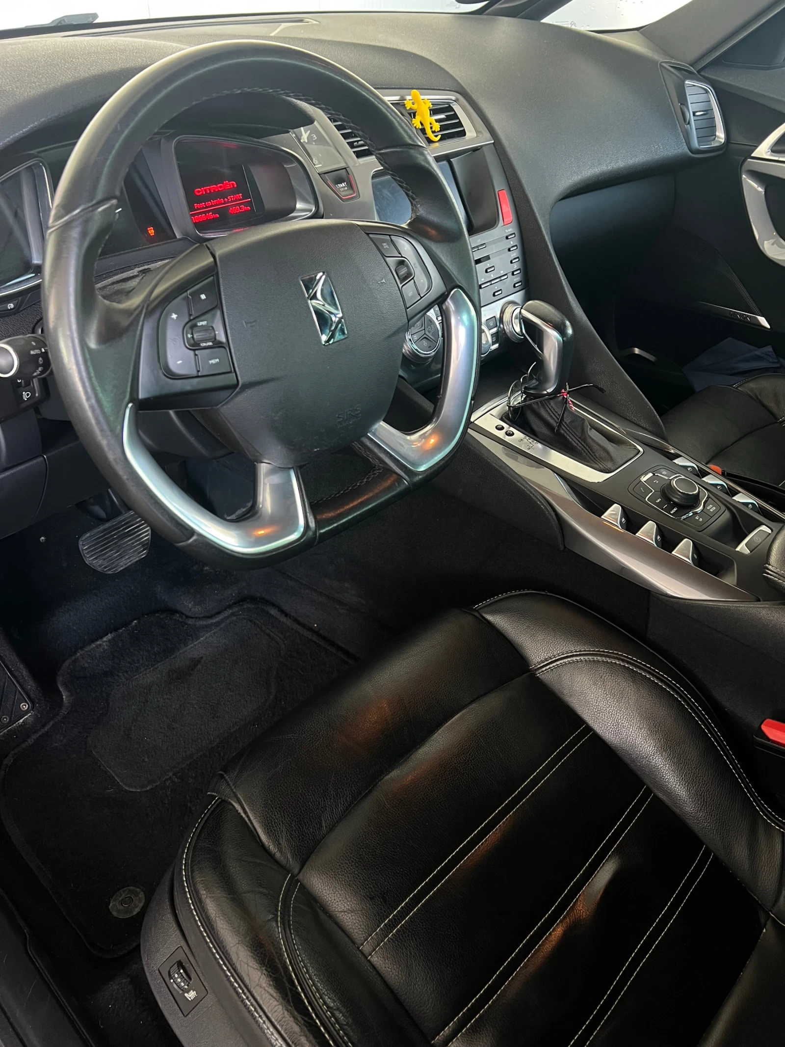 Citroen DS5, снимка 9 - Автомобили и джипове - 53865877