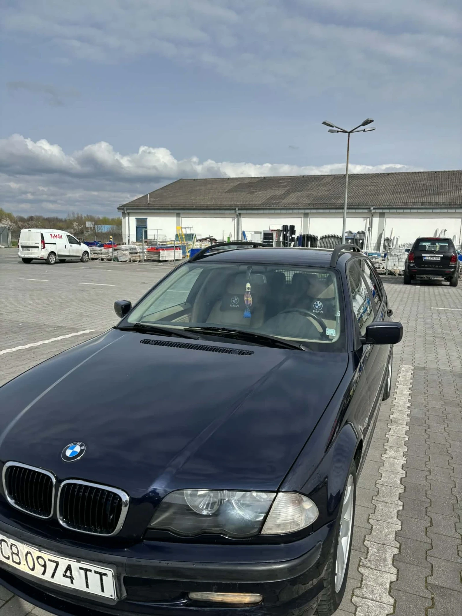 BMW 318 318i Газ-Бензин , снимка 9 - Автомобили и джипове - 53901911