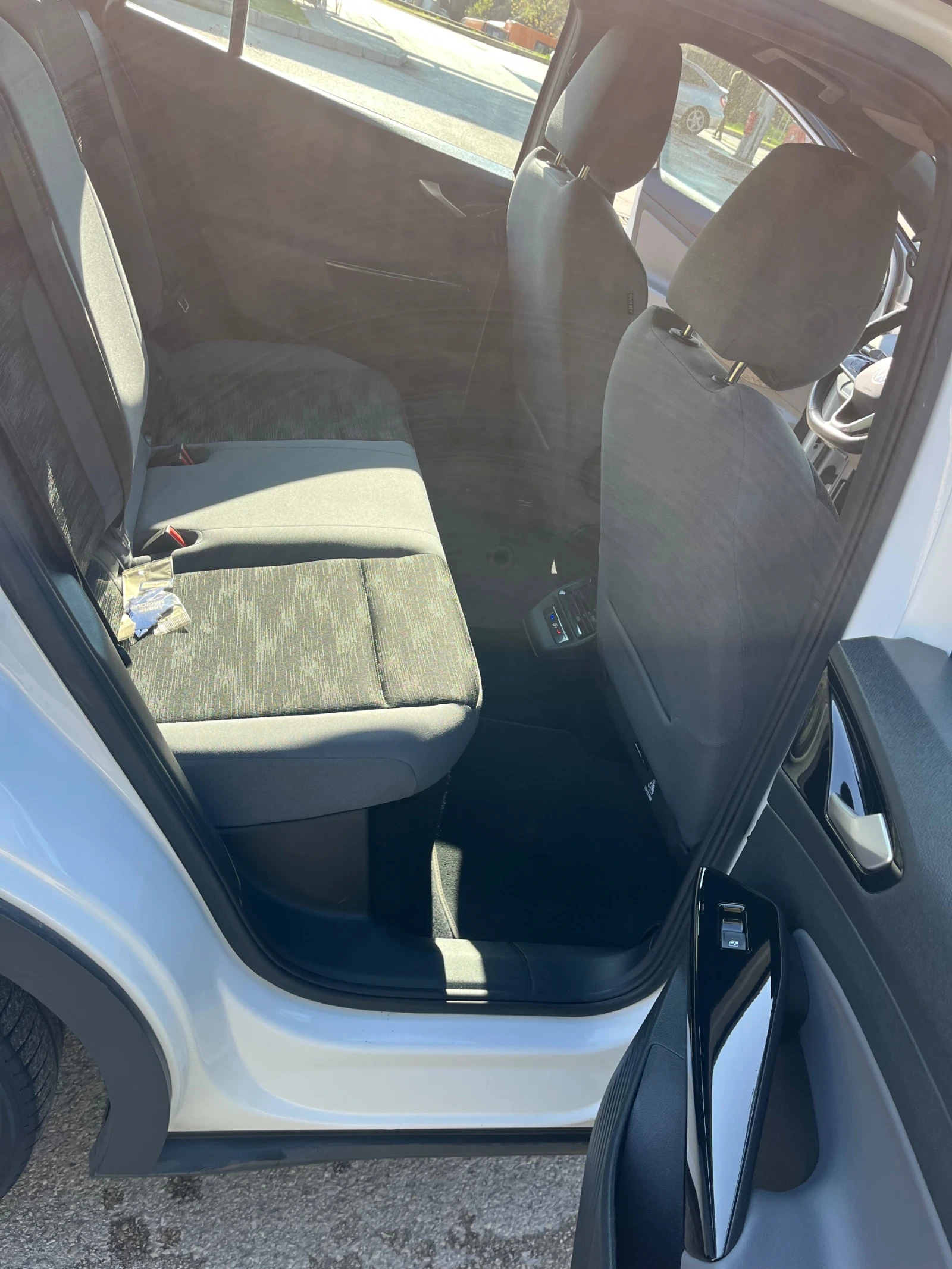 VW ID.4 Pro, снимка 13 - Автомобили и джипове - 54244681