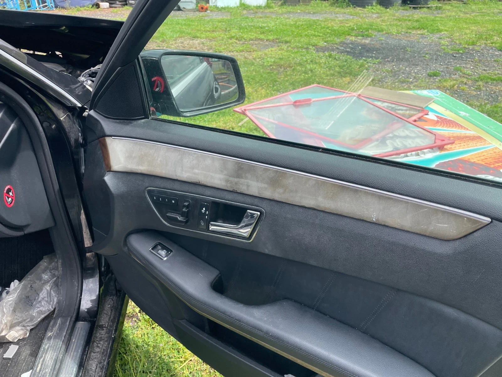 Mercedes-Benz E 350 Cdi, снимка 5 - Автомобили и джипове - 54306117