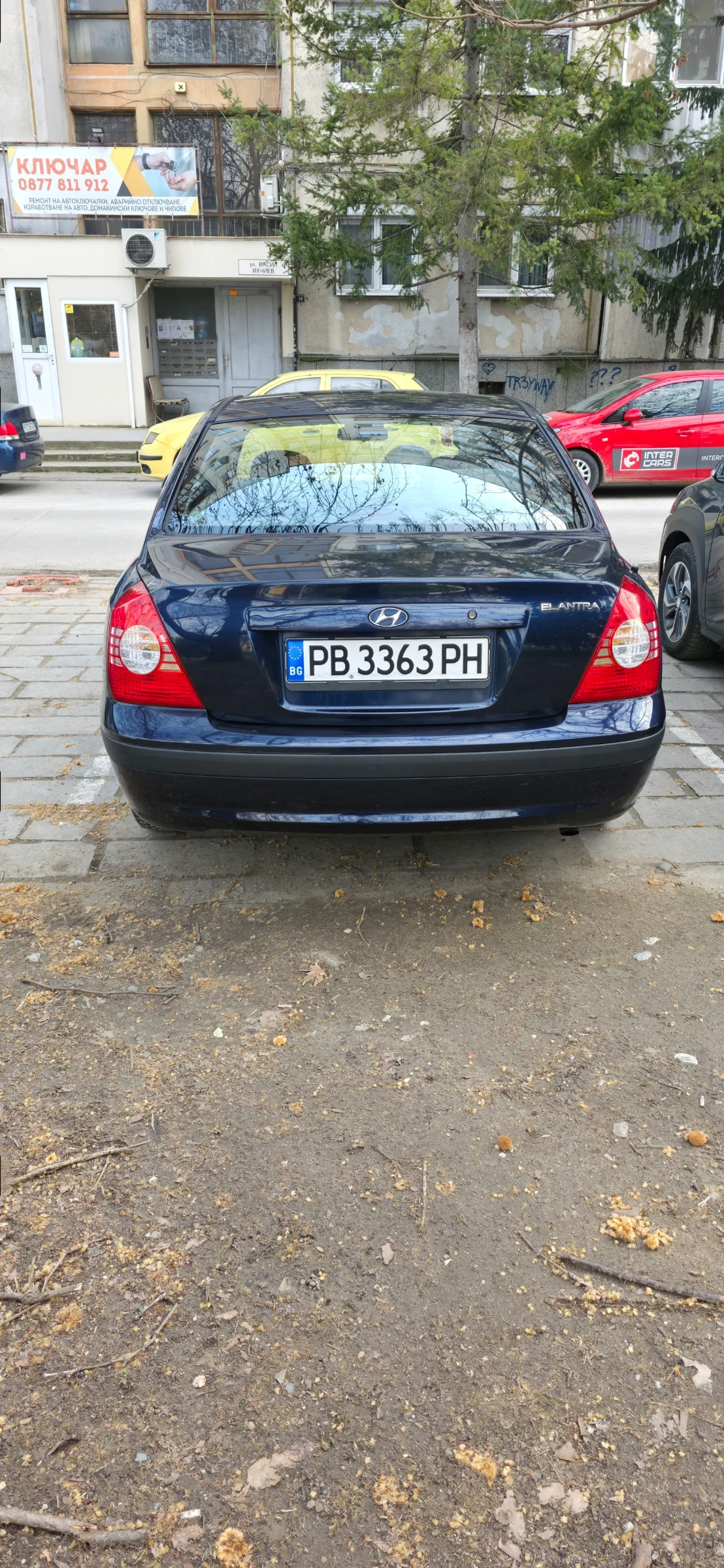 Hyundai Elantra, снимка 13 - Автомобили и джипове - 54318345