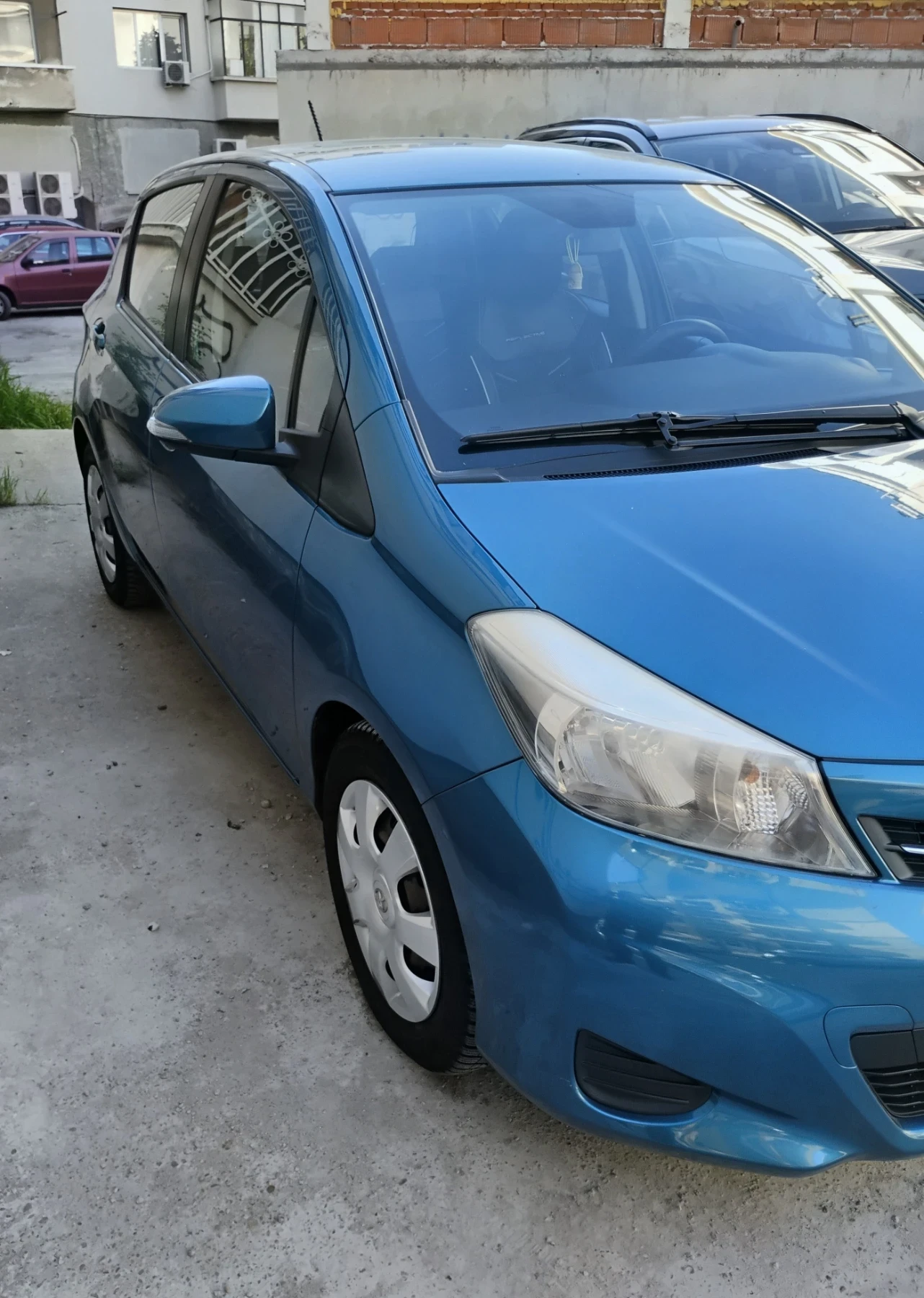 Toyota Yaris 1.3 , снимка 4 - Автомобили и джипове - 54320916