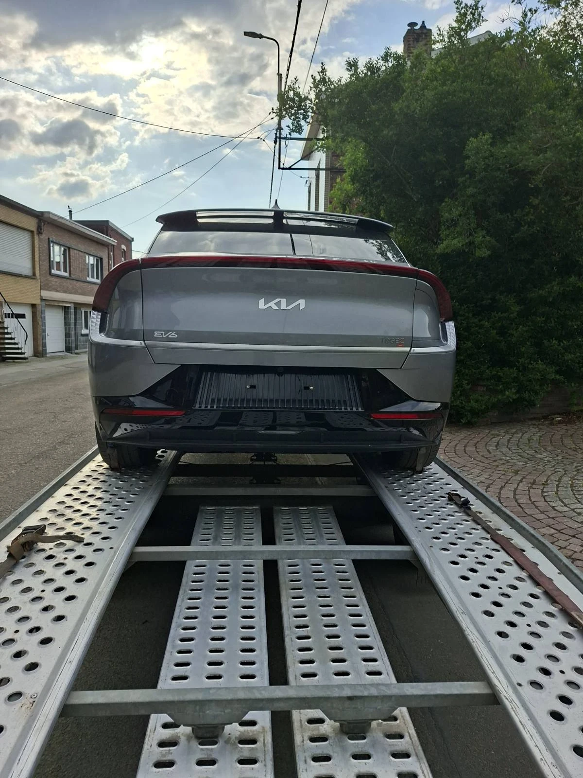 Kia EV6 77 KWh ОЧАКВАНА ДОСТАВКА, снимка 2 - Автомобили и джипове - 54446983