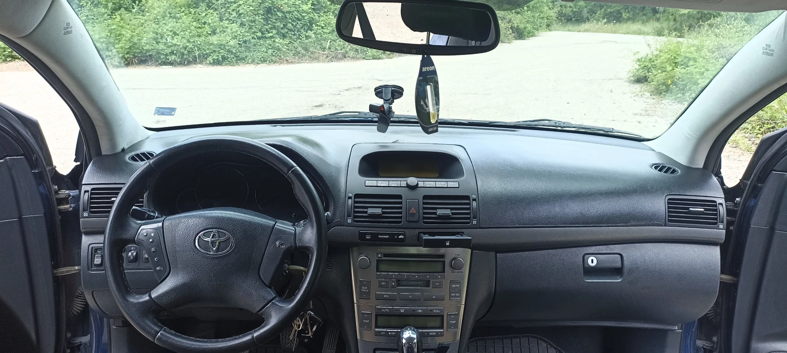 Toyota Avensis, снимка 8 - Автомобили и джипове - 54583504
