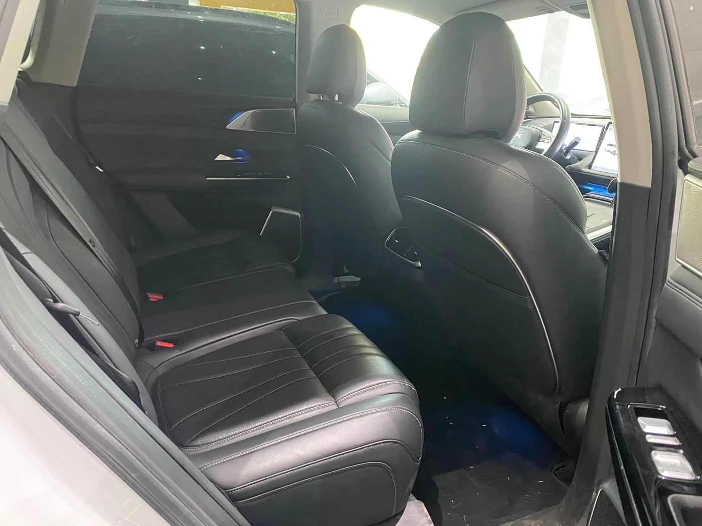Xpeng G9 AWD Performance Pro 650 autogeorge.com, снимка 8 - Автомобили и джипове - 54592066
