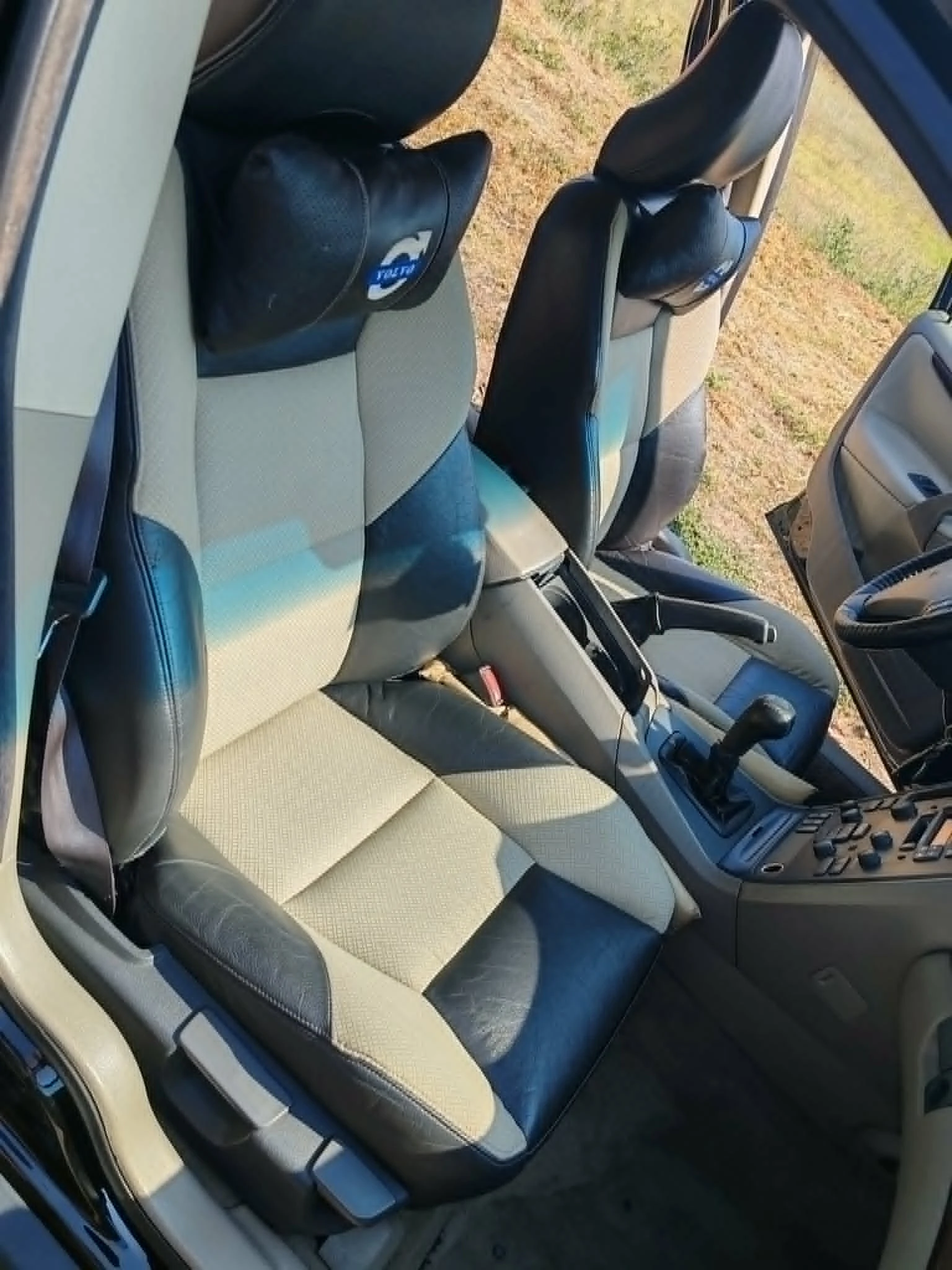 Volvo S60 2.4д5, снимка 5 - Автомобили и джипове - 54691923
