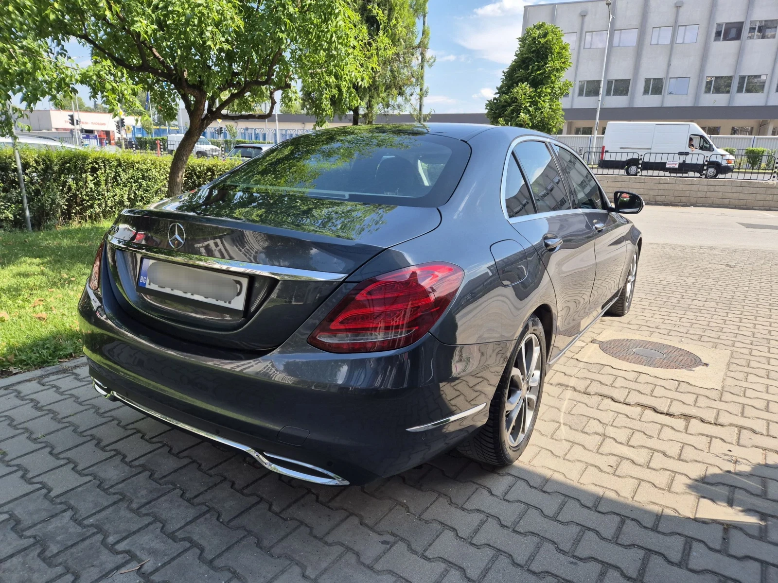 Mercedes-Benz C 220 2.2 CDI - 170 кс /Avantgarde/Ful Кожа /Led, снимка 3 - Автомобили и джипове - 54837697