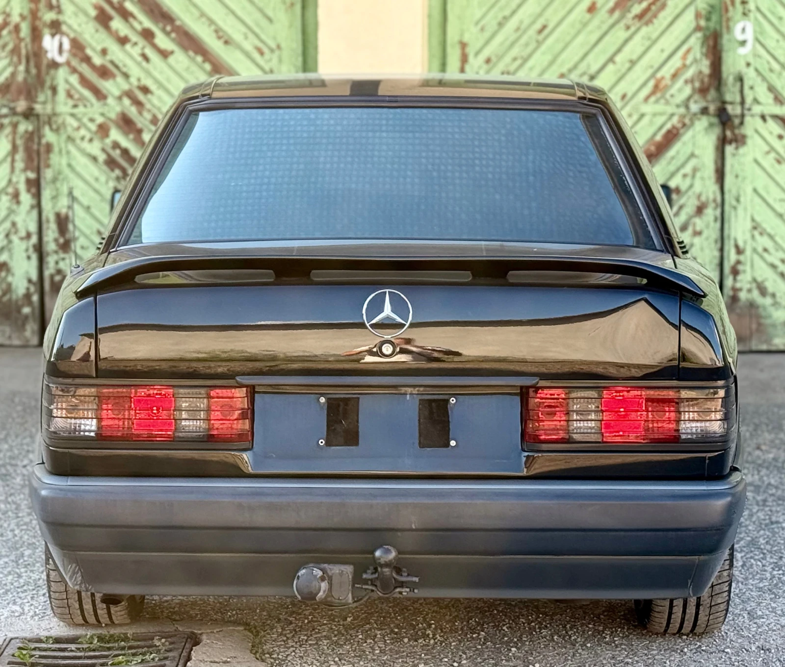 Mercedes-Benz 190 2.0i БЕНЗИН, снимка 6 - Автомобили и джипове - 54956191