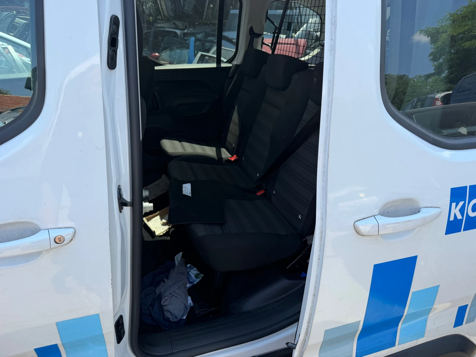 Opel Combo 1.5D 131kc, снимка 5 - Автомобили и джипове - 55137722