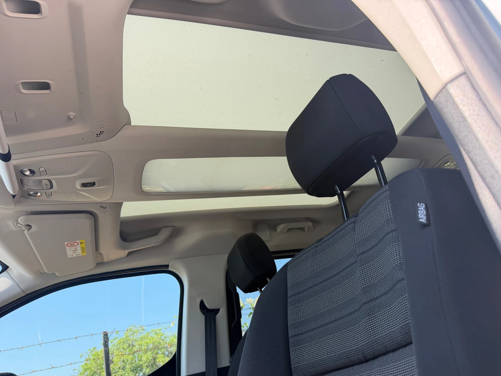 Opel Combo 1.5D 131kc, снимка 10 - Автомобили и джипове - 55137722
