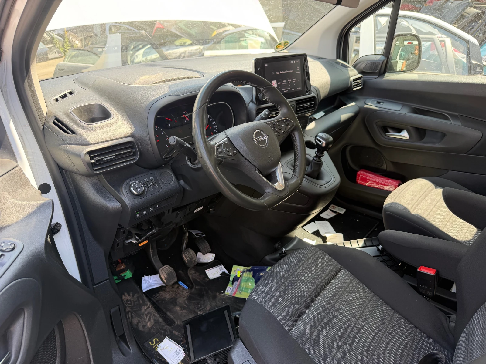 Opel Combo 1.5D 131kc, снимка 2 - Автомобили и джипове - 55137722