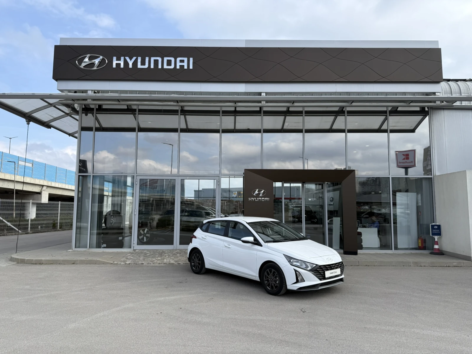 Hyundai I20 Business 1.2, снимка 7 - Автомобили и джипове - 55203038