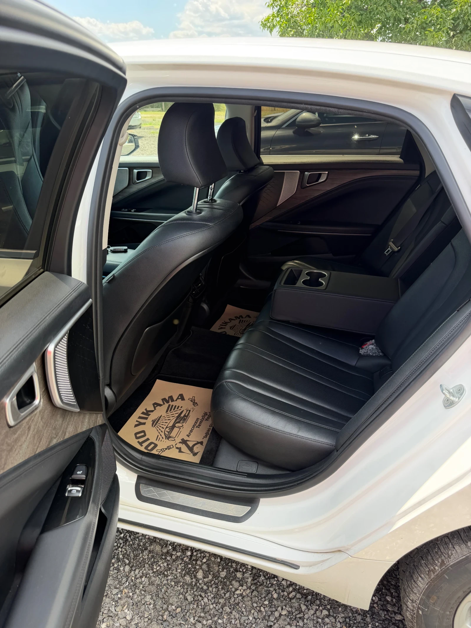 Kia K8 НАЛИЧНА* LPG* МАСАЖ, снимка 10 - Автомобили и джипове - 55232555