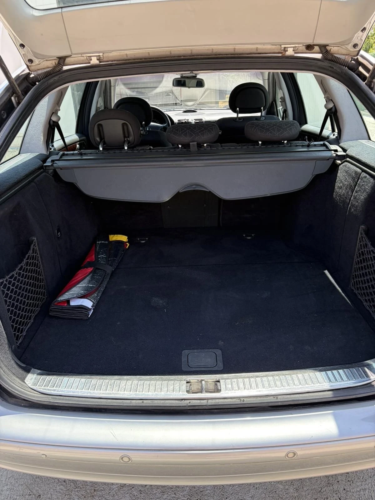 Mercedes-Benz C 200, снимка 9 - Автомобили и джипове - 55341926