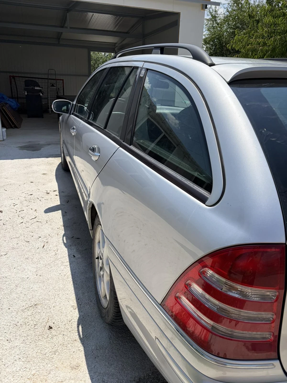 Mercedes-Benz C 200, снимка 3 - Автомобили и джипове - 55341926