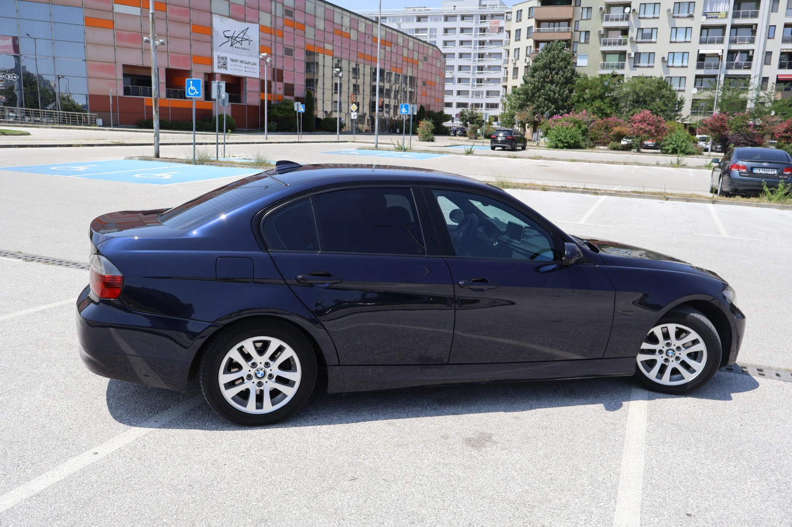 BMW 320 М47 163кс, снимка 6 - Автомобили и джипове - 55348371