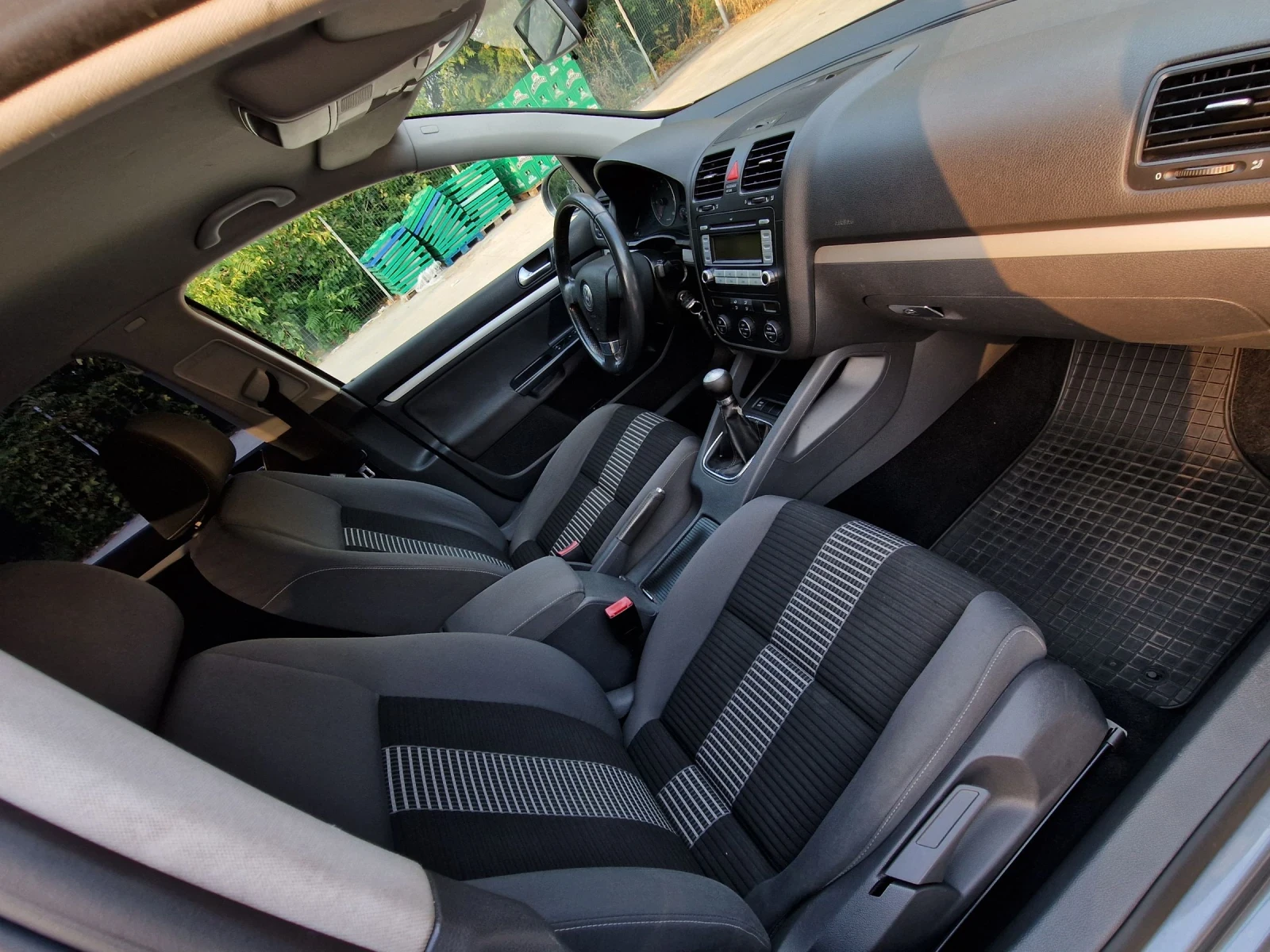 VW Golf 1.9TDI 90к.с., снимка 10 - Автомобили и джипове - 55805753