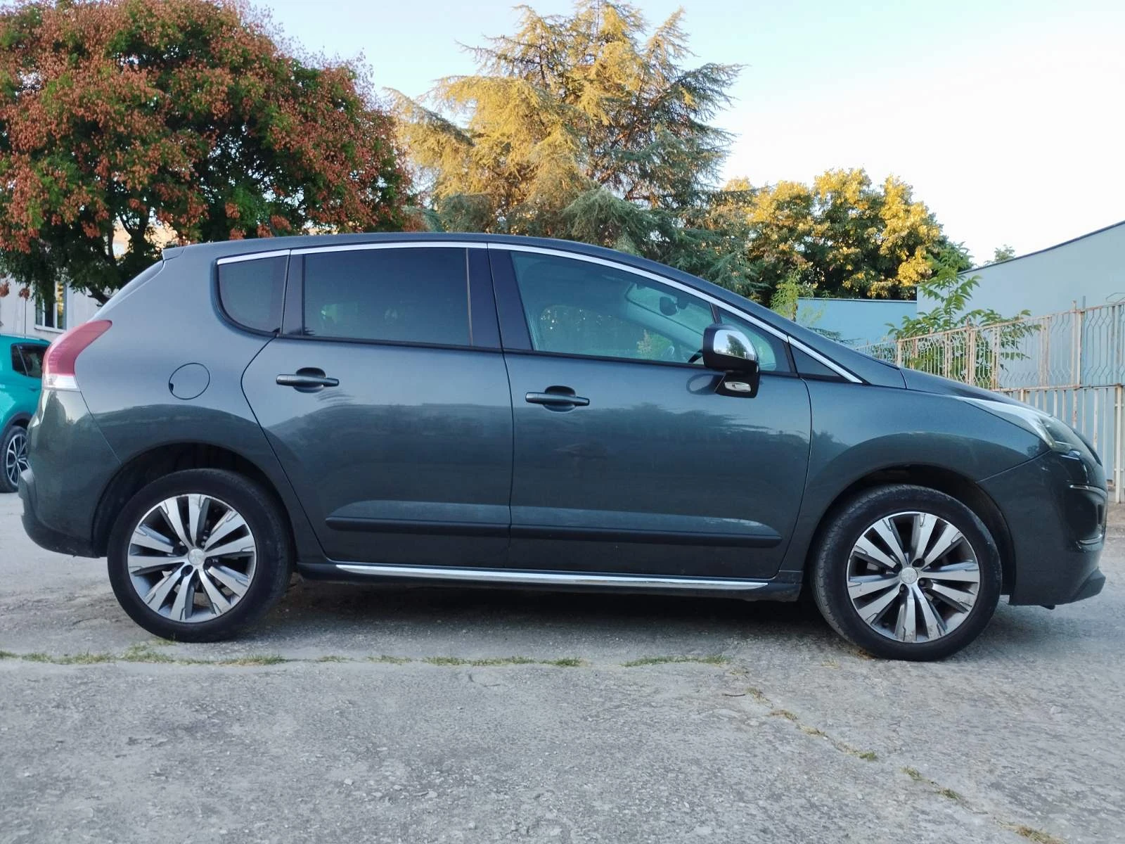 Peugeot 3008, снимка 5 - Автомобили и джипове - 56017594