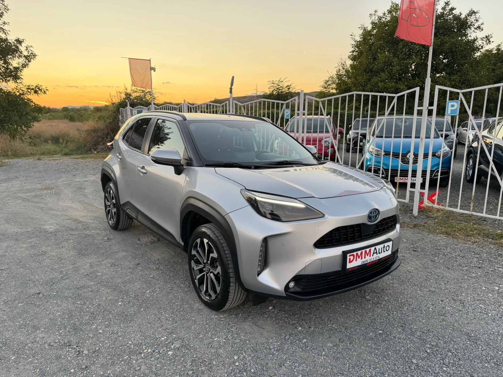 Toyota Yaris Cross HYBRID / 4X4 / ����6 / YOUTUBE / WAZE / ��������� | Mobile.bg � ����������� 3