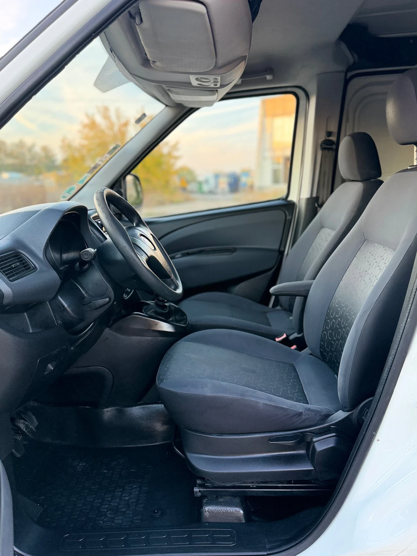 Fiat Doblo 1.3 multijet * 90 �.� | Mobile.bg � ����������� 8