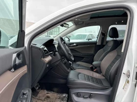 VW Taos * Highline * CARFAX * ПОДГРЕВИ* ОБДУХВАНЕ* ПАНОРАМ, снимка 8