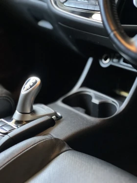 Mitsubishi Outlander 2.0 Plug-in Hybrid , снимка 13
