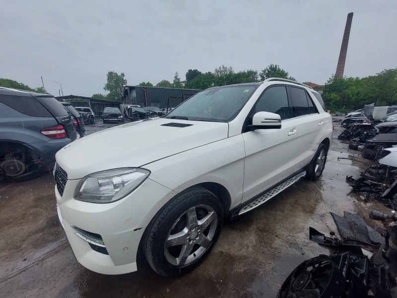 Mercedes-Benz ML 350 BlueTEC W166 AMG с код 642.826, снимка 8 - Автомобили и джипове - 45425026