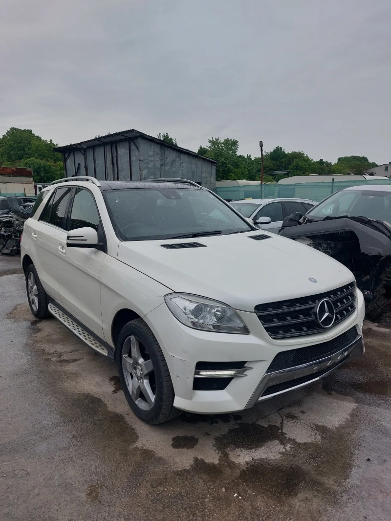 Mercedes-Benz ML 350 BlueTEC W166 AMG, снимка 2 - Автомобили и джипове - 45425026