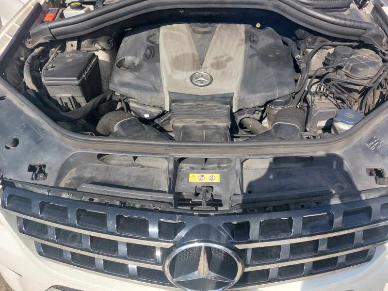 Mercedes-Benz ML 350 BlueTEC W166 AMG, снимка 17 - Автомобили и джипове - 45425026