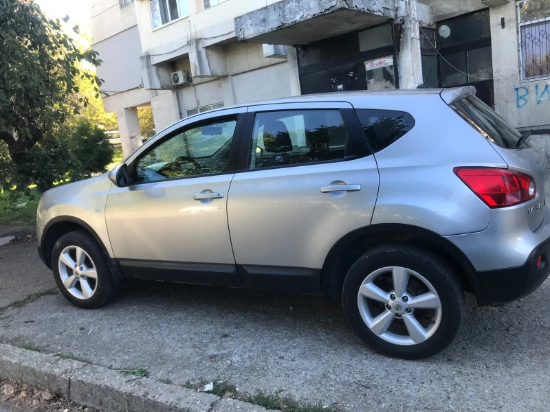 Nissan Qashqai, снимка 4 - Автомобили и джипове - 47720709