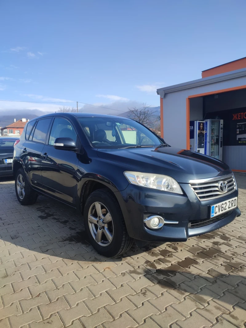 Toyota Rav4 D4d, снимка 2 - Автомобили и джипове - 48985157