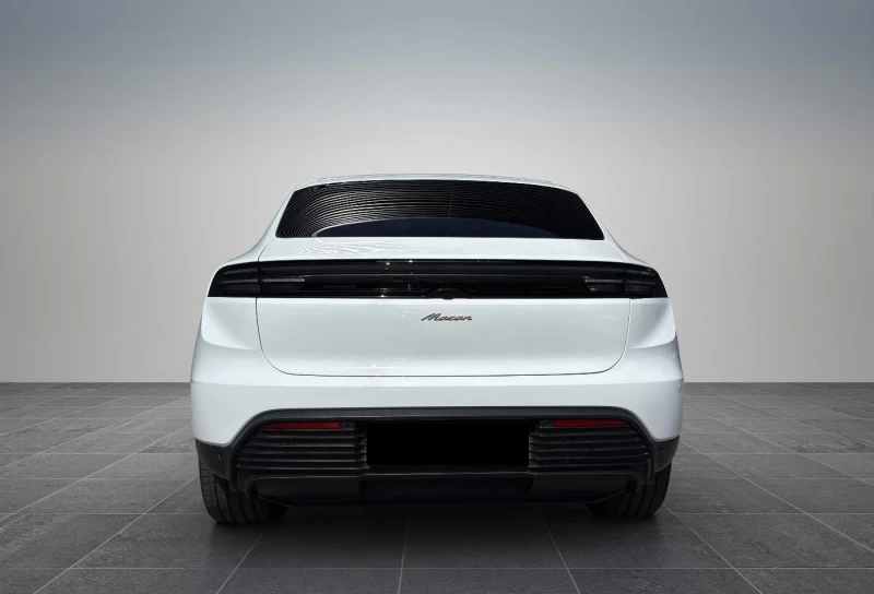 Porsche Macan ELECTRIC/LIFT/PANO/BOSE/360/MATRIX/, снимка 6 - Автомобили и джипове - 52221562