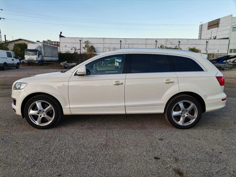 Audi Q7 S-line* Панорама* Камера* Дисктроник, снимка 2 - Автомобили и джипове - 52339294