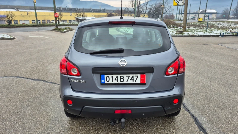 Nissan Qashqai 2.0i ПАНОРАМА ОТЛИЧЕН, снимка 6 - Автомобили и джипове - 53096054
