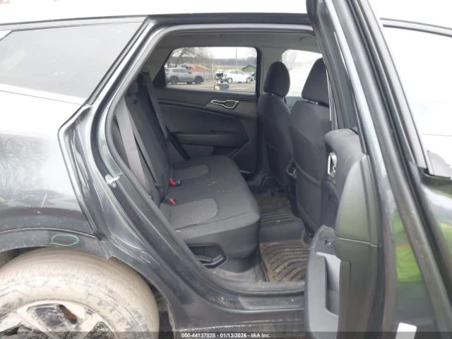 Kia Sportage HYBRID LX, снимка 11 - Автомобили и джипове - 53564142