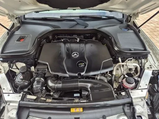 Mercedes-Benz GLC 220 AMG / COUPE / 4MATIC / 360 / ШИБИДАХ / ЛИЗИНГ, снимка 7 - Автомобили и джипове - 54964412