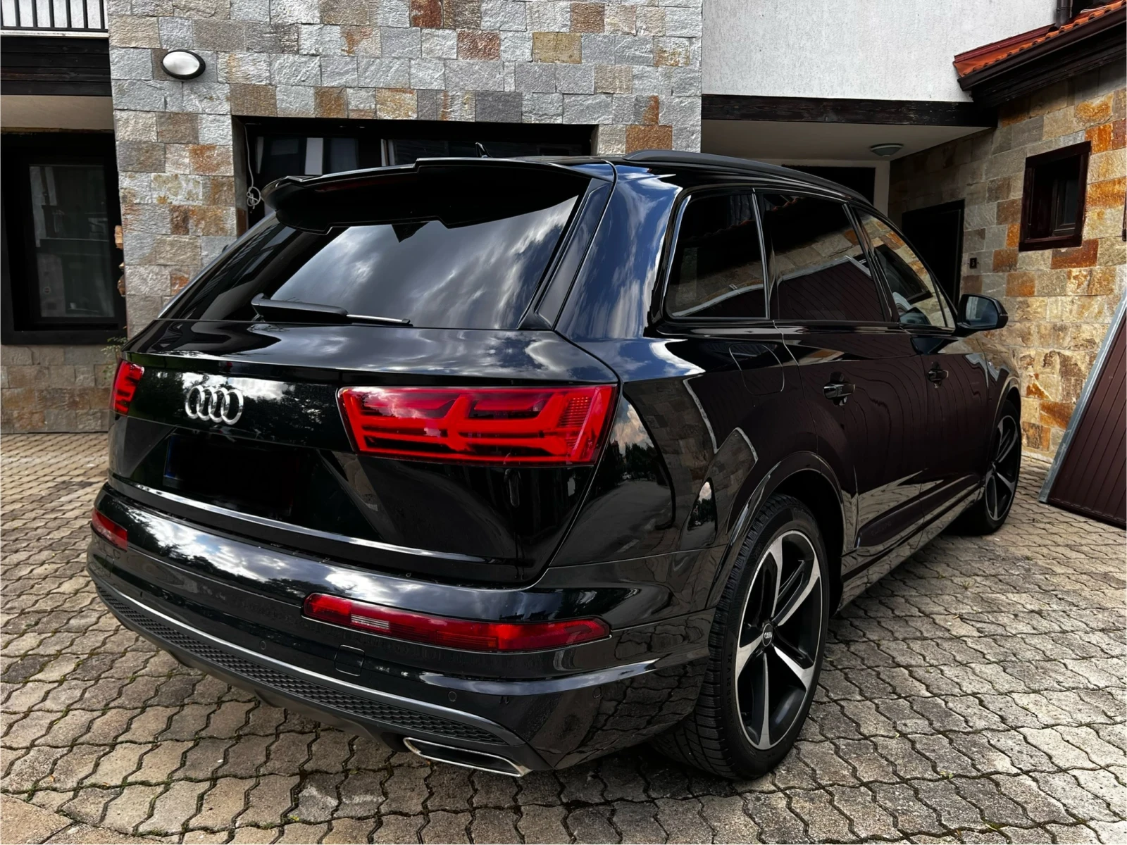 Audi Q7 3.0TDi S-LINE DISTRONIC / HEAD UP / SOFT CLOSE - изображение 6