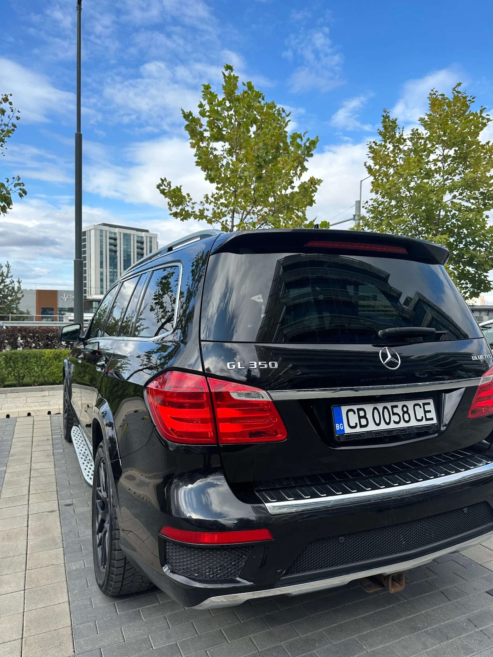 Mercedes-Benz GL 350 AMG Pack / 7 Местен / 360 / Harmon Kardon  - изображение 3