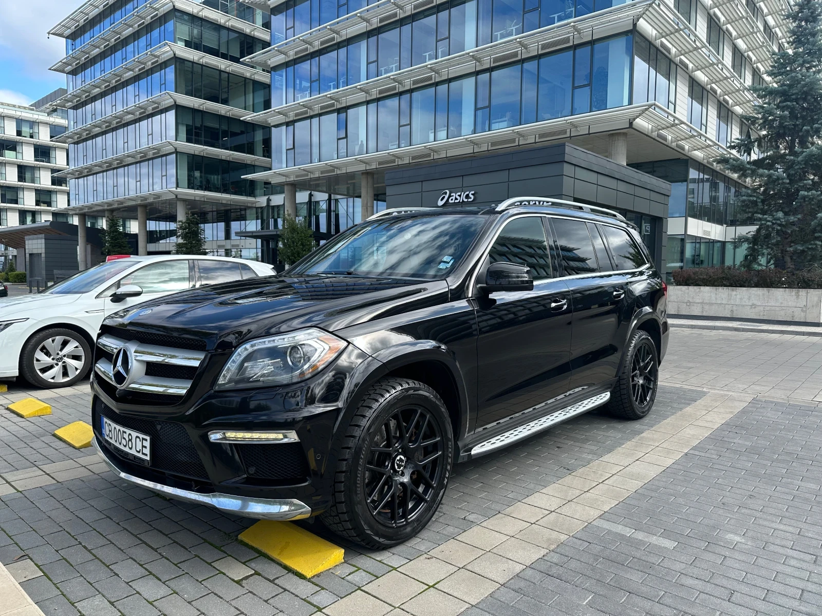 Mercedes-Benz GL 350 AMG Pack / 7 Местен / 360 / Harmon Kardon  - изображение 5