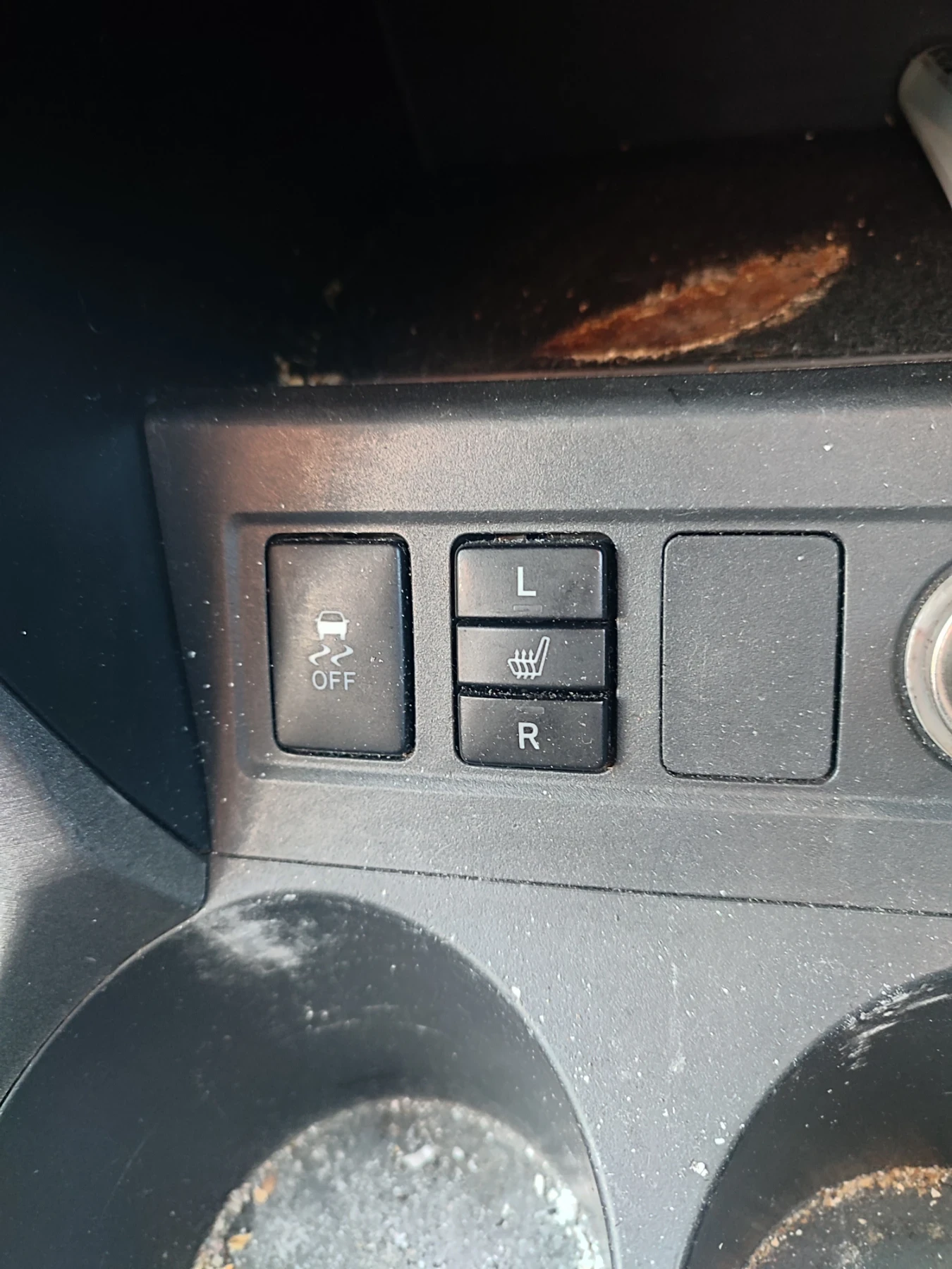 Toyota Rav4 D4d - изображение 7