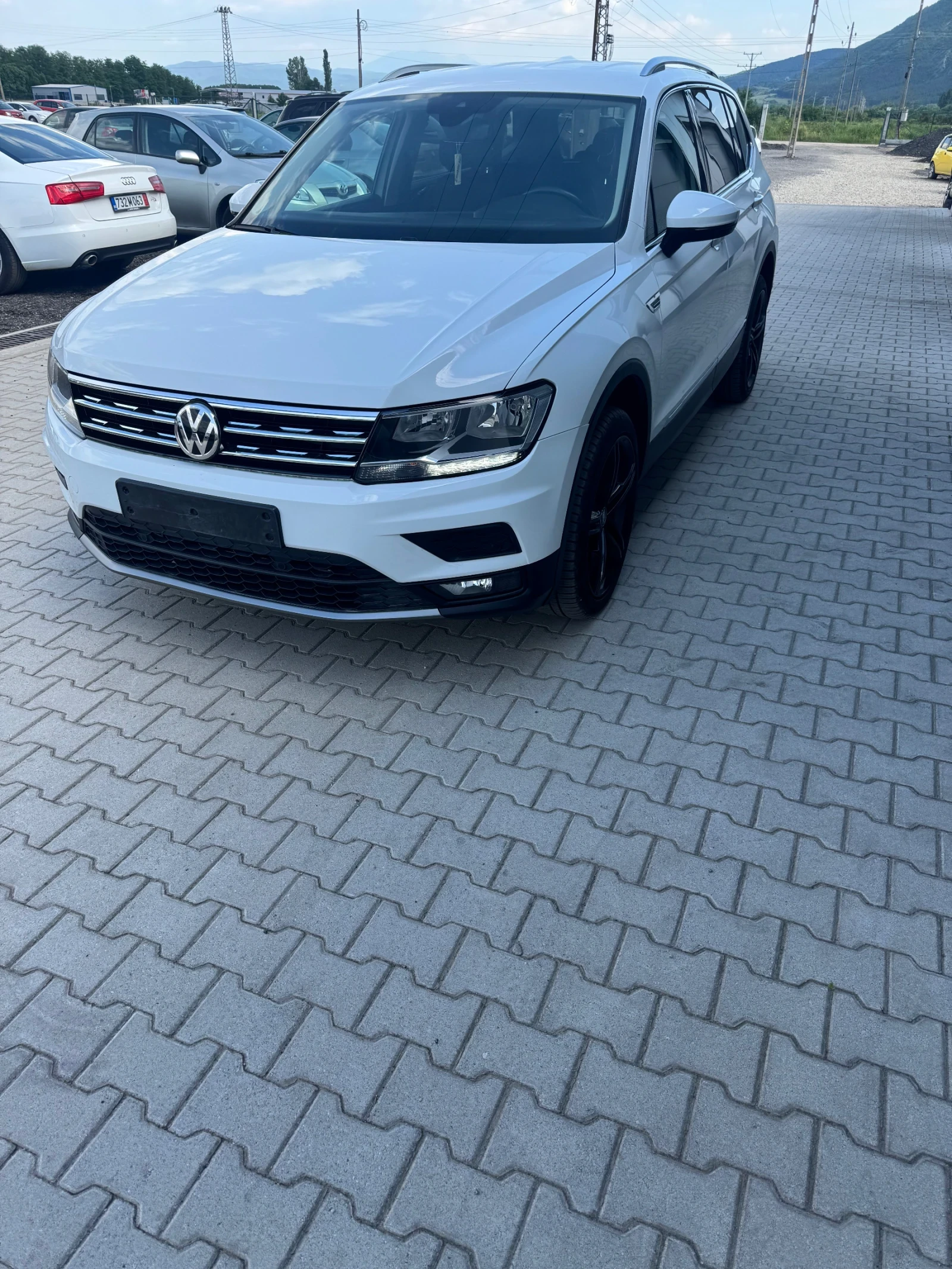 VW Tiguan Allspace  - изображение 3
