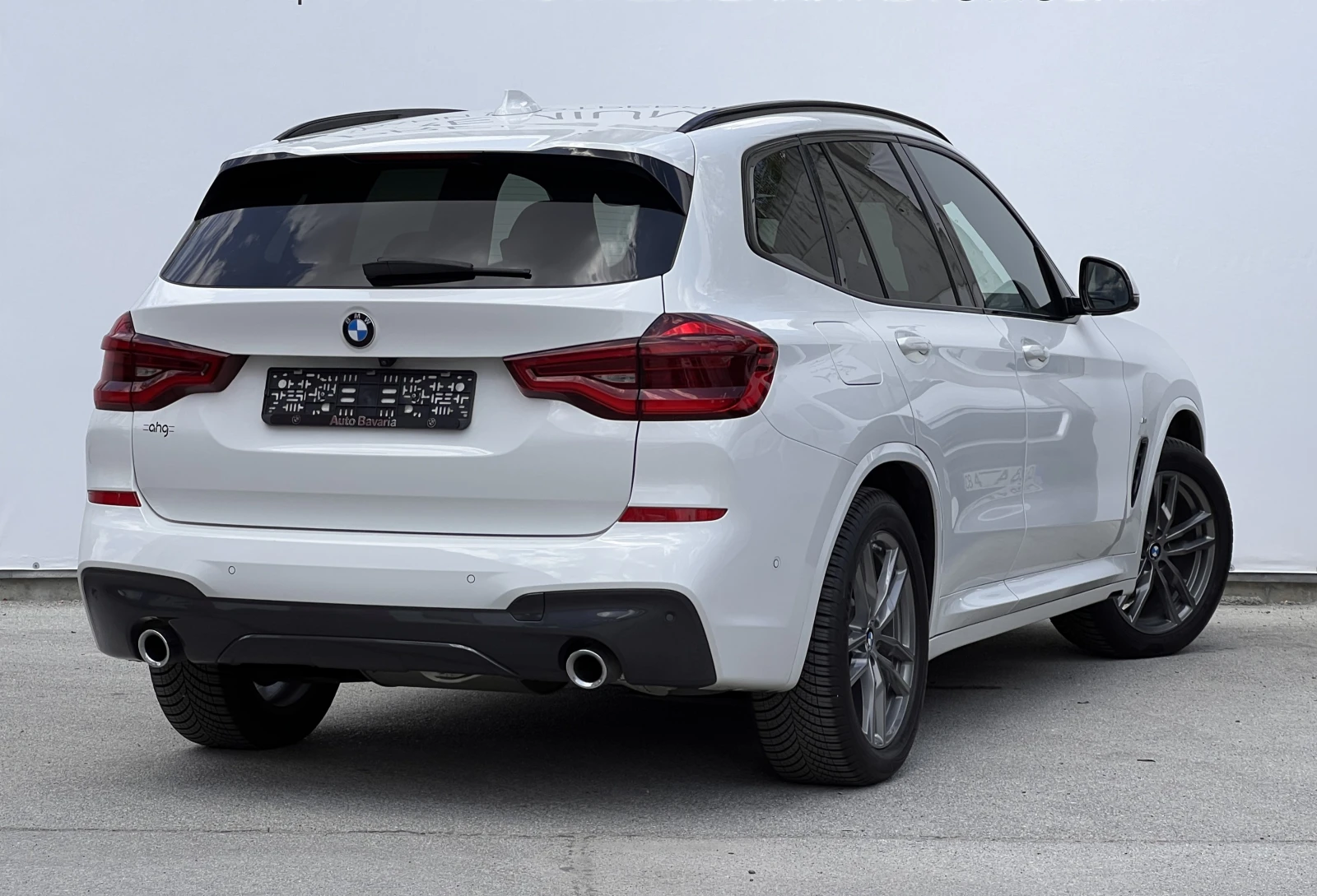 BMW X3 xDrive 20d - изображение 2