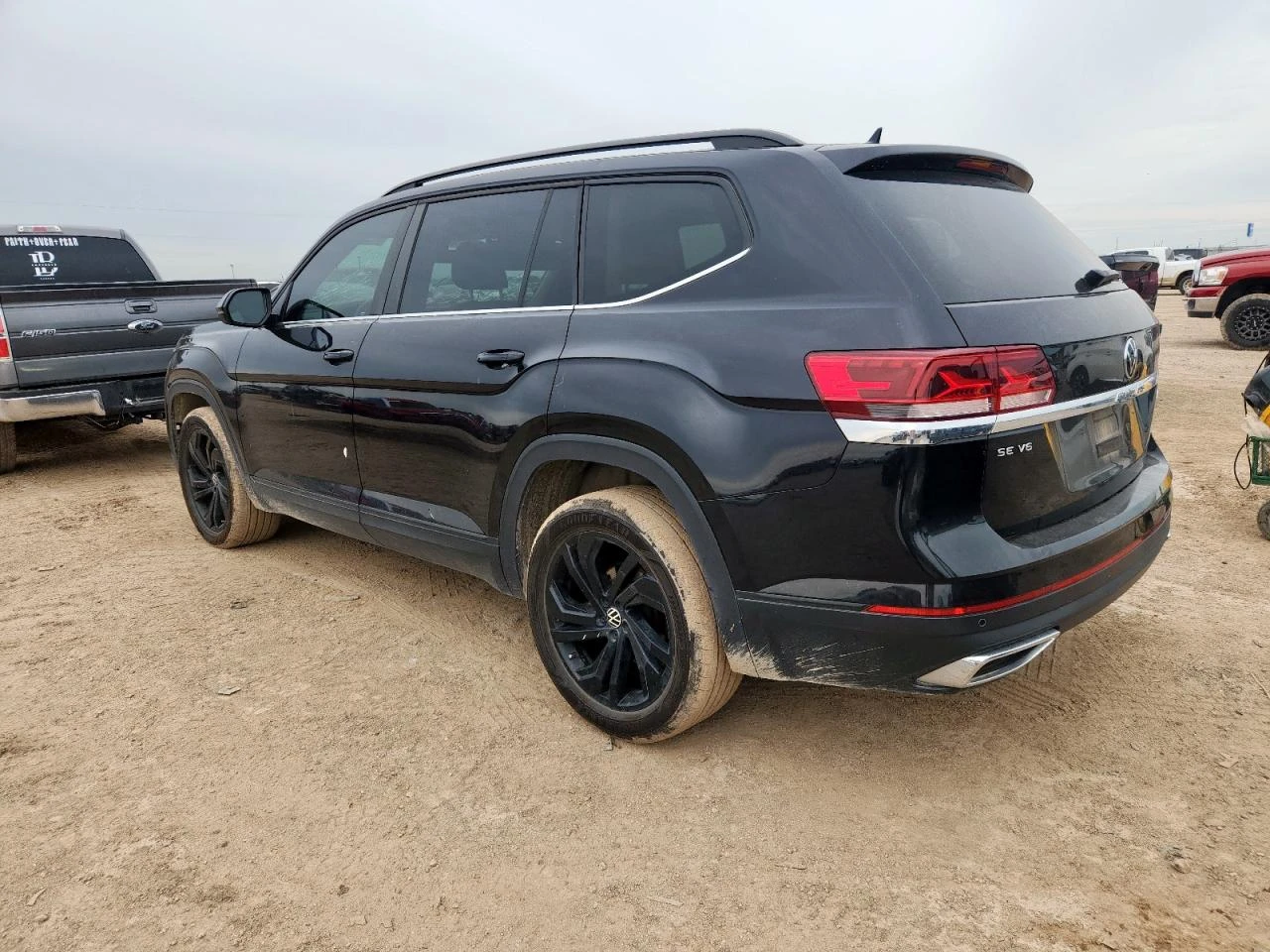 VW Atlas 3.6L V6 SE Technology 4MOTION - изображение 2