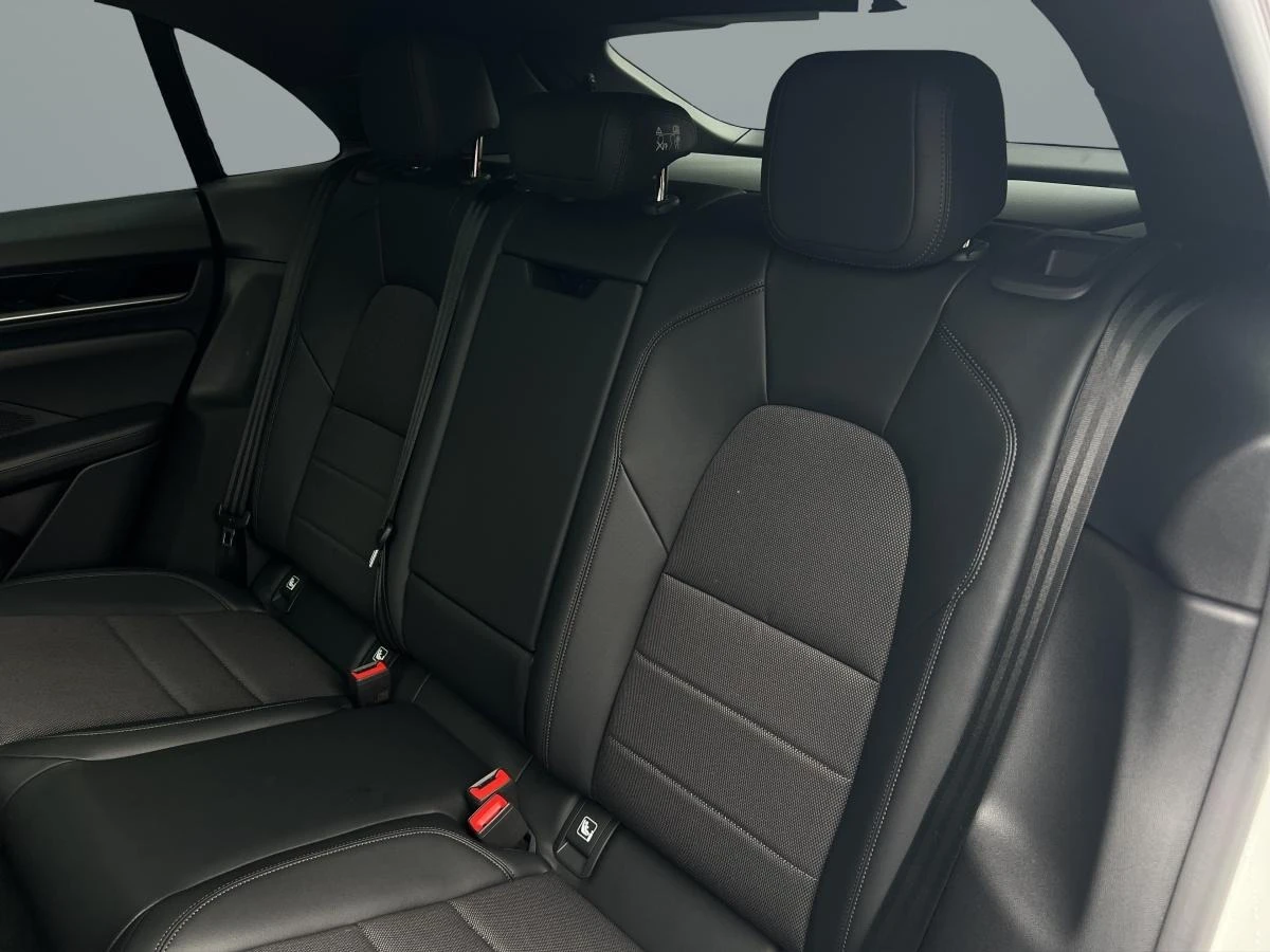 Porsche Macan ELECTRIC/LIFT/PANO/BOSE/360/MATRIX/ | Mobile.bg   16