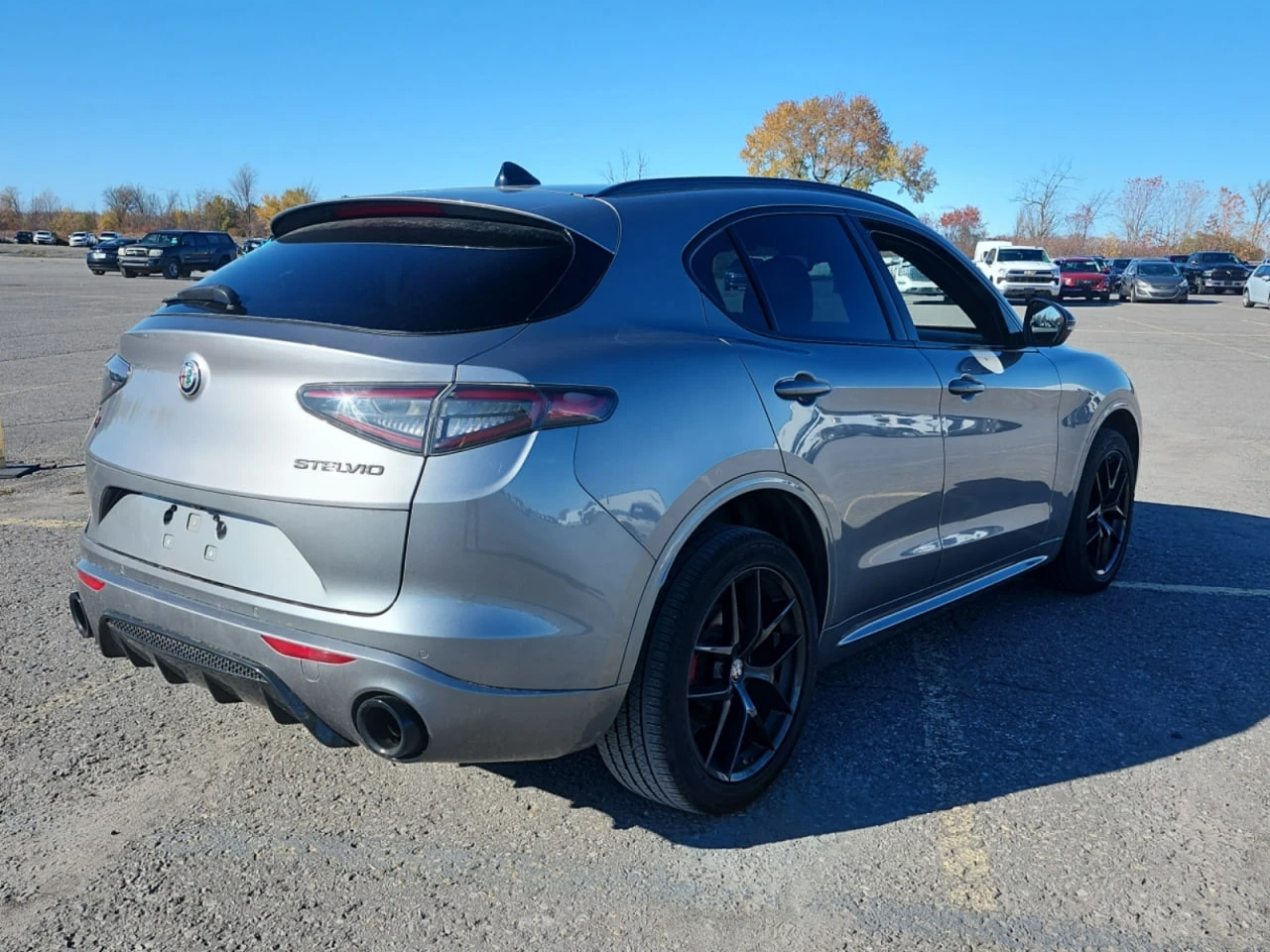 Alfa Romeo Stelvio TI SPORT* CARFAX* АВТОФИНАНС БЕЗ ПЪРВОНАЧАЛНА ВНОС - изображение 3
