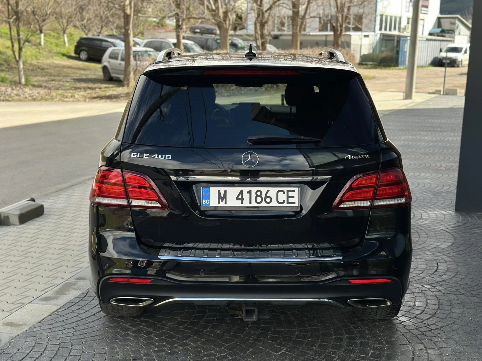 Mercedes-Benz GLE 400 AMG LINE, снимка 4 - Автомобили и джипове - 54114595