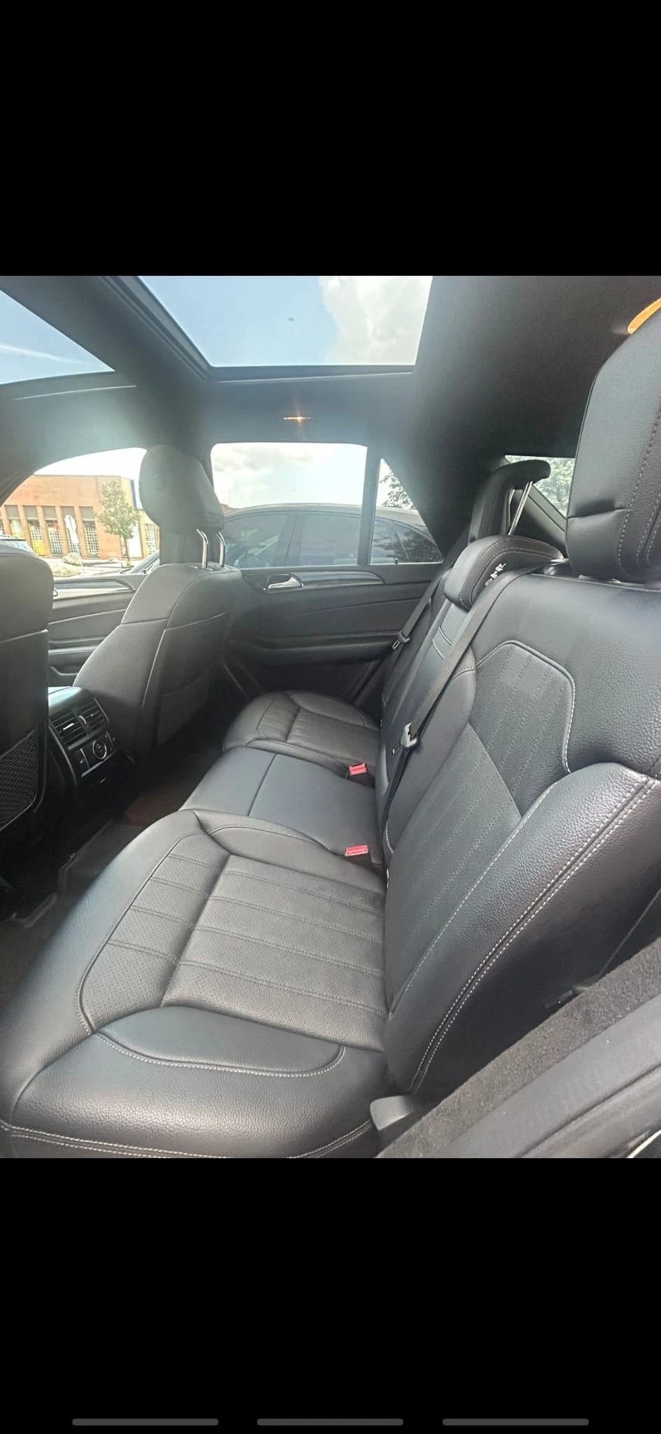 Mercedes-Benz GLE 400 AMG LINE, снимка 11 - Автомобили и джипове - 54114595