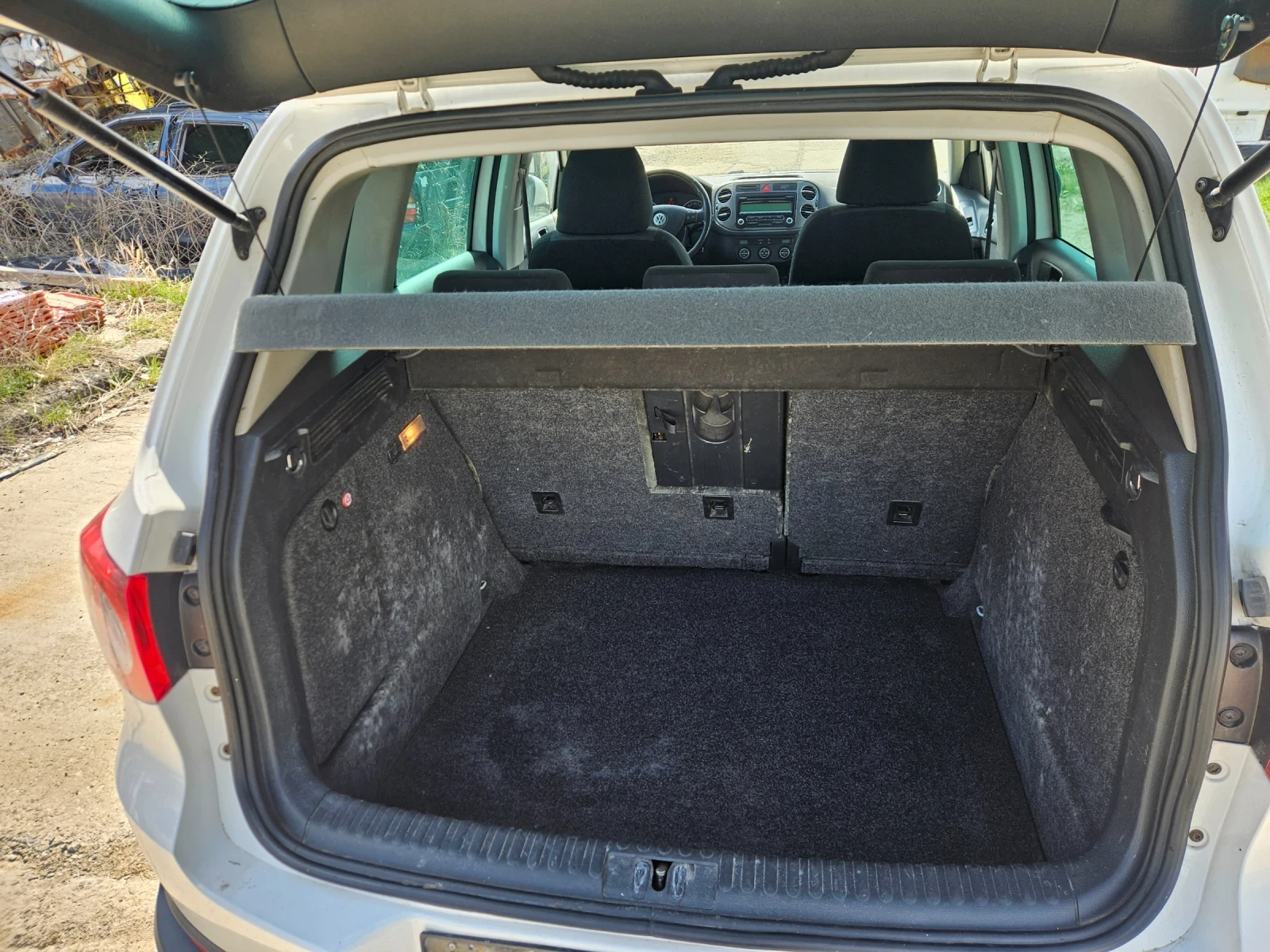 VW Tiguan 2.0дизел 140кс 2010год - 4MOTION, снимка 14 - Автомобили и джипове - 54163128