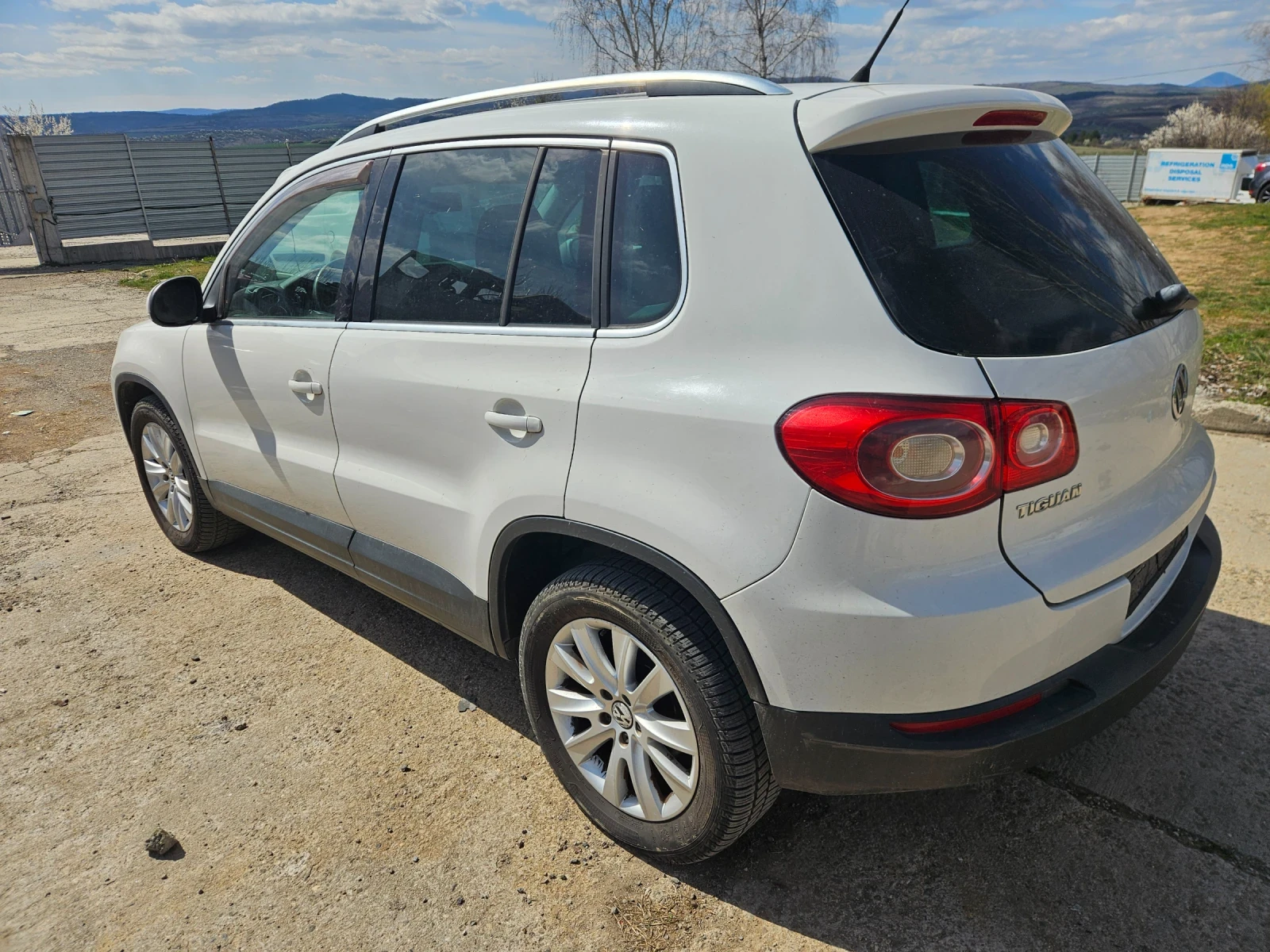 VW Tiguan 2.0дизел 140кс 2010год - 4MOTION, снимка 12 - Автомобили и джипове - 54163128